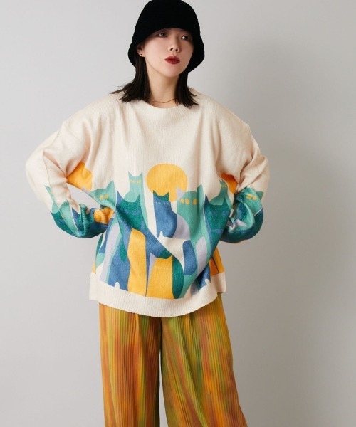 Bloom Closet(ブルームクローゼット)の「よるねこプリントニットソー(ニット/セーター・レディース・アイボリー/ブラック・MEDIUM/LARGE)」の4枚目の写真