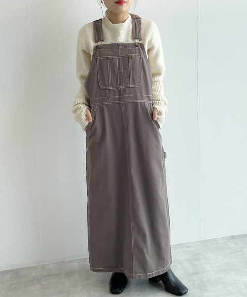 w closet(ダブルクローゼット)の「バックスリットサロペットジャンパースカート(サロペット/オーバーオール・レディース・グレー/アイボリー・FREE)」の2枚目の写真