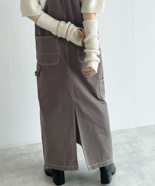 w closet(ダブルクローゼット)の「バックスリットサロペットジャンパースカート(サロペット/オーバーオール・レディース・グレー/アイボリー・FREE)」の15枚目の写真