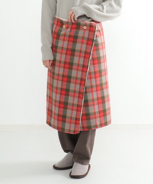 LBC（エルビーシー）の「チェック柄ブランケット（ブランケット・レディース・ブラック/オレンジ系・FREE）」の13枚目の写真