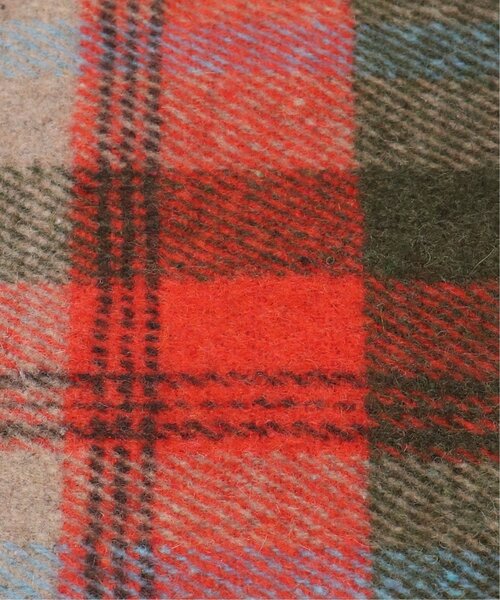 LBC（エルビーシー）の「チェック柄ブランケット（ブランケット・レディース・ブラック/オレンジ系・FREE）」の7枚目の写真