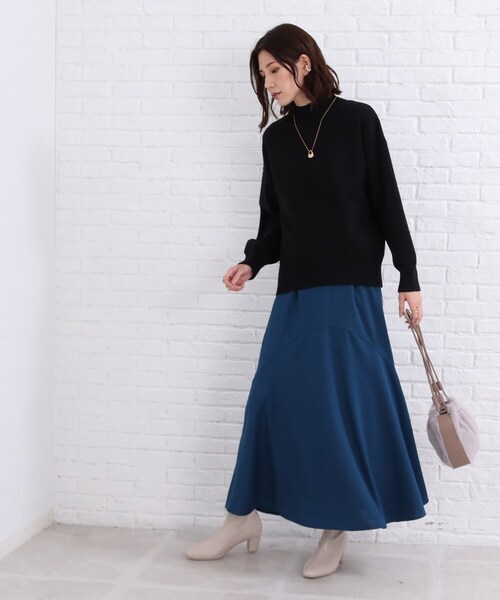 SHOO・LA・RUE(シューラルー)の「◆【洗える/スタイルUP】バックスリット入り ハイネックニット(ニット/セーター・レディース・ピンク系/オフホワイト/ブラック/ライトブルー/ベージュ系その他5・00)」の11枚目の写真