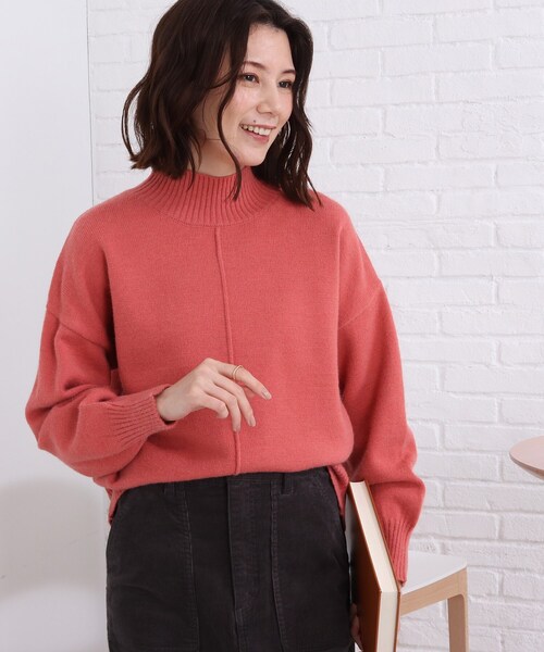 SHOO・LA・RUE(シューラルー)の「◆【洗える/スタイルUP】バックスリット入り ハイネックニット(ニット/セーター・レディース・ピンク系/オフホワイト/ブラック/ライトブルー/ベージュ系その他5・00)」の22枚目の写真