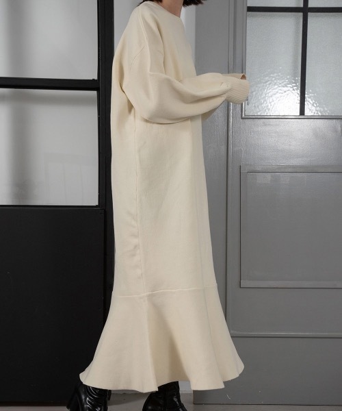 lawgy（ラウジー）の「mermaid design op（ワンピース・レディース・ブラウン/ブラック/アイボリー・FREE）」の5枚目の写真