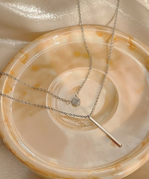 LAC-VERT（ラック・ヴェール）の「２連シンプルネックレス（ネックレス・レディース・シルバー・FREE）」の5枚目の写真