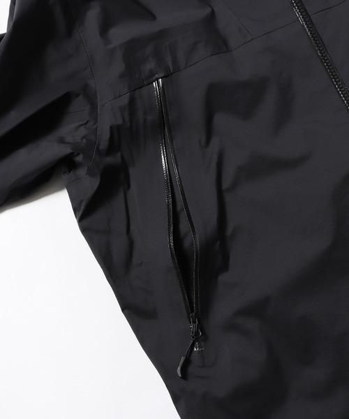 Columbia(コロンビア)の「Columbia/コロンビア Mountains Are Calling II Jacket アウトドアジャケット(マウンテンパーカー・メンズ・ブラック・XL/L/M)」の6枚目の写真