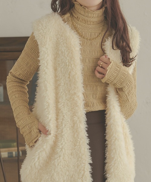 Ambre Neige(アンブルネージュ)の「ポロ風にも?ハイネックにも?【前後2WAY】指穴ハイネックトップス/WEB/EC限定商品(Tシャツ/カットソー・レディース・ベージュ/ダークブラウン/アイボリー・FREE)」の3枚目の写真