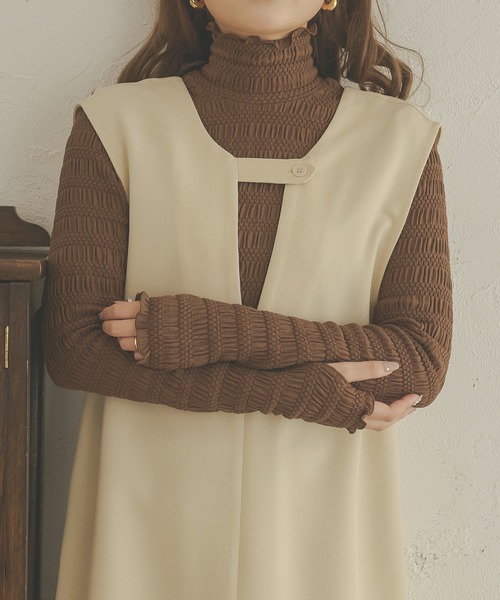 Ambre Neige(アンブルネージュ)の「ポロ風にも?ハイネックにも?【前後2WAY】指穴ハイネックトップス/WEB/EC限定商品(Tシャツ/カットソー・レディース・ベージュ/ダークブラウン/アイボリー・FREE)」の5枚目の写真