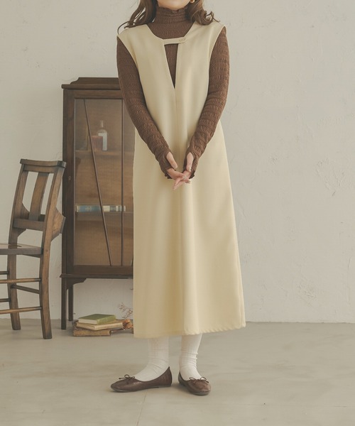 Ambre Neige(アンブルネージュ)の「ポロ風にも?ハイネックにも?【前後2WAY】指穴ハイネックトップス/WEB/EC限定商品(Tシャツ/カットソー・レディース・ベージュ/ダークブラウン/アイボリー・FREE)」の14枚目の写真