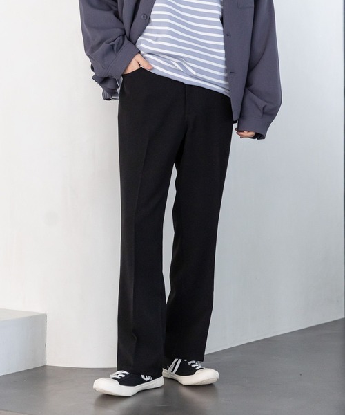 LAKOLE（ラコレ）の「クリーンセミフレアパンツ / 181180（スラックス・メンズ・ブルーグリーン/グレイッシュベージュ/テラコッタ/ブラック・SMALL/MEDIUM/LARGE）」の2枚目の写真