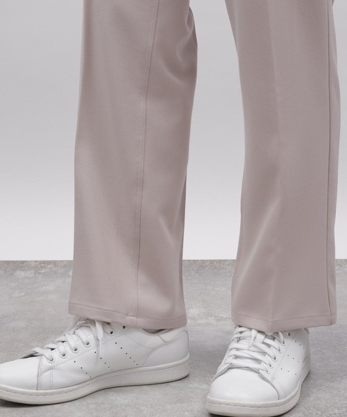 LAKOLE（ラコレ）の「クリーンセミフレアパンツ / 181180（スラックス・メンズ・ブルーグリーン/グレイッシュベージュ/テラコッタ/ブラック・SMALL/MEDIUM/LARGE）」の17枚目の写真