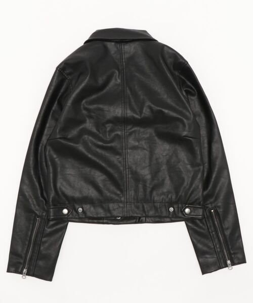 AZUL by moussy（アズールバイマウジー）の「FAUX LEATHER RIDERS/フェイクレザーライダース（ライダースジャケット・レディース・ブラック・SMALL/MEDIUM）」の2枚目の写真