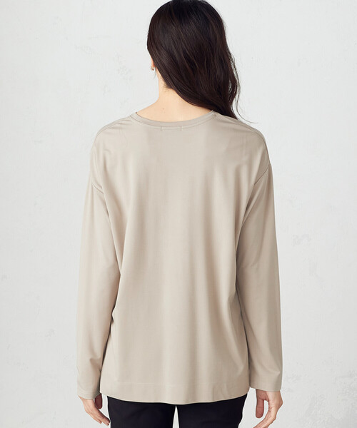 COMME CA ISM（コムサイズム）の「長袖Ｔシャツ（Tシャツ/カットソー・レディース・ホワイト/ベージュ/レッド/チャコール・MEDIUM/LARGE）」の12枚目の写真