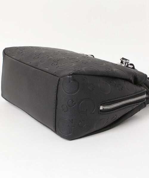 Guess(ゲス)の「CANARIA Satchel(ハンドバッグ・レディース・ブラック/ストーン/ブルー系その他・ONE SIZE)」の15枚目の写真