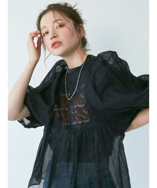 Ungrid(アングリッド)の「コットンオーガンジーボリュームブラウス(シャツ/ブラウス・レディース・ブラック/オフホワイト/オレンジ・FREE)」の3枚目の写真