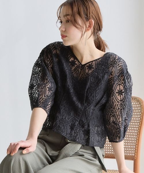 mysty woman（ミスティウーマン）の「オーガンジー2WAYブラウス 193465（シャツ/ブラウス・レディース・ブラック/アイボリー/ピンクベージュ/オレンジ系その他・FREE）」の22枚目の写真