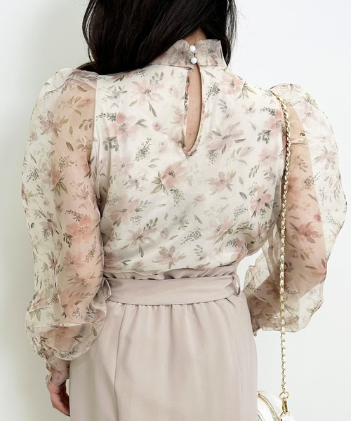 CULLNI ボウタイシャツ 花柄 アイボリー/ブラック 手洗い可／日本製】花柄ボウタイブラウス（シャツ・ブラウス