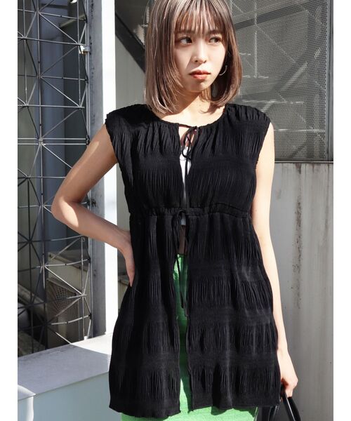 EMODA（エモダ）の「シャーリングロングトップ（Tシャツ/カットソー・レディース・ブラック/グレー/ブルー/アイボリー・FREE）」の3枚目の写真