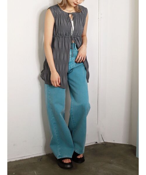 EMODA（エモダ）の「シャーリングロングトップ（Tシャツ/カットソー・レディース・ブラック/グレー/ブルー/アイボリー・FREE）」の14枚目の写真