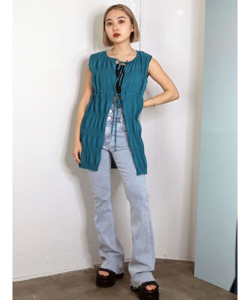 EMODA（エモダ）の「シャーリングロングトップ（Tシャツ/カットソー・レディース・ブラック/グレー/ブルー/アイボリー・FREE）」の20枚目の写真