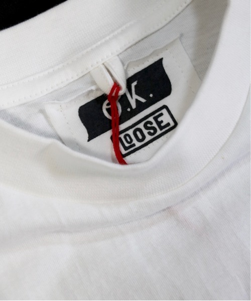 O.K.（オーケー）の「O.K. / オーケー AJ1 BANKSY SHORT SLEEVE TEE THROW(EXCLUSIVE) AJ1バンクシーTシャツスロウ（Tシャツ/カットソー・メンズ・ブラック/ホワイト・ONE SIZE）」の4枚目の写真