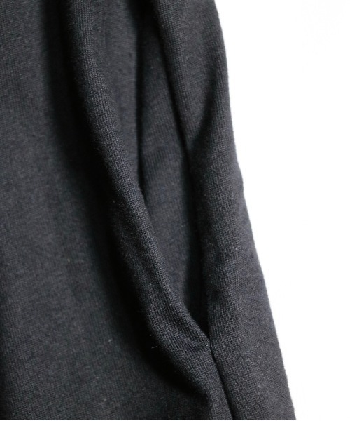 O.K.（オーケー）の「O.K. / オーケー AJ1 BANKSY SHORT SLEEVE TEE THROW(EXCLUSIVE) AJ1バンクシーTシャツスロウ（Tシャツ/カットソー・メンズ・ブラック/ホワイト・ONE SIZE）」の13枚目の写真