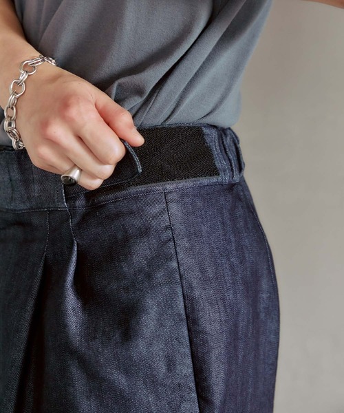 PUBLIC TOKYO(パブリックトウキョウ)の「ベルクロイージースラックスワイドショーツ(スラックス・メンズ・インディゴブルー/ブラック/ベージュ・1/2)」の20枚目の写真