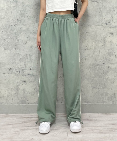 EPIMI E'PIMMY（エピミエピミー）の「サイドラインパラシュートパンツ（その他パンツ・レディース・グレー系その他/カーキ/ブラック・MEDIUM）」の14枚目の写真