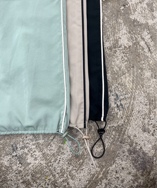 EPIMI E'PIMMY（エピミエピミー）の「サイドラインパラシュートパンツ（その他パンツ・レディース・グレー系その他/カーキ/ブラック・MEDIUM）」の12枚目の写真