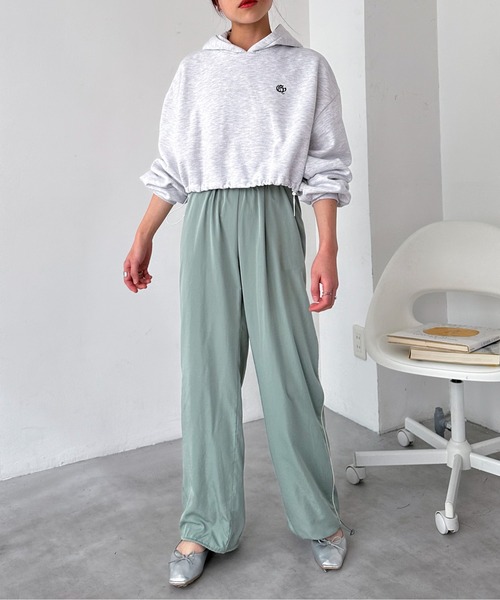 EPIMI E'PIMMY（エピミエピミー）の「サイドラインパラシュートパンツ（その他パンツ・レディース・グレー系その他/カーキ/ブラック・MEDIUM）」の21枚目の写真