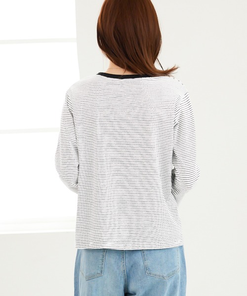 CHAN ME(チャンミ)の「細ボーダー長袖Tシャツ(Tシャツ/カットソー・レディース・ブラック/ホワイト・MEDIUM/LARGE/X-LARGE)」の13枚目の写真