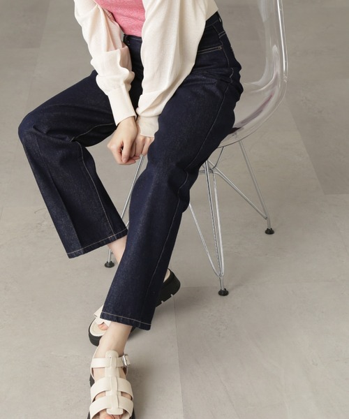 FREE'S MART(フリーズマート)の「◇【低身長サイズ/Sシリーズ】センタープレスストレートデニムパンツ(デニムパンツ・レディース・ホワイト系その他/ライトインディゴブルー/ワンウォッシュ・MEDIUM/SMALL/X-SMALL)」の19枚目の写真