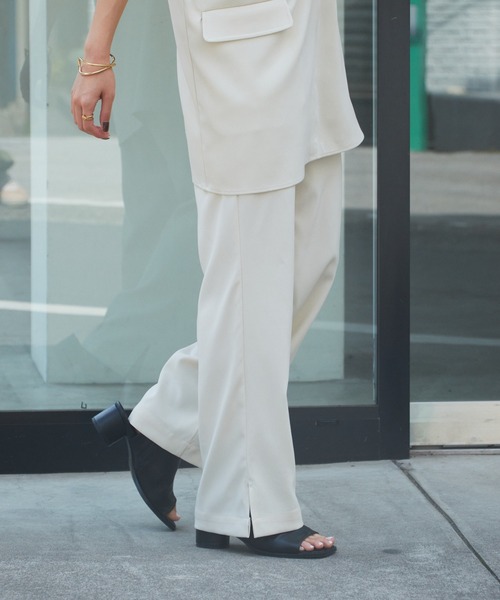 COLONY 2139（コロニートゥーワンスリーナイン）の「サイドスリットイージーパンツ（その他パンツ・レディース・ブラック/ミント/アイボリー・FREE）」の15枚目の写真