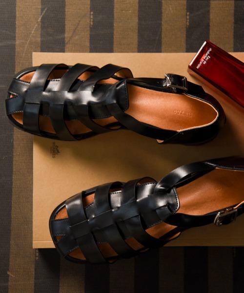 CALIFORNIA OUTFITTERS（カリフォルニア アウトフィッターズ）の「1-フラットグルカサンダル/フラットソール グルカサンダル【Maison select -メゾンセレクト】（サンダル・レディース・ブラック/ブラウン・23/23.5/24/24.5）」の6枚目の写真