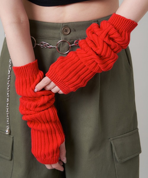 SPINNS(スピンズ)の「【2WAY仕様】カラー レッグカバー/アームカバー(アームカバー・レディース・ブラック/サックスブルー/ブルー/ベージュ/オレンジ/ホワイト/レッド/グリーン/ピンク・ONESIZE)」の9枚目の写真