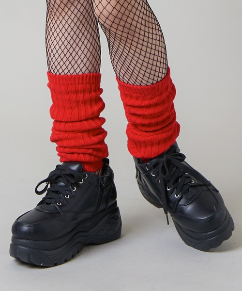 SPINNS(スピンズ)の「【2WAY仕様】カラー レッグカバー/アームカバー(アームカバー・レディース・ブラック/サックスブルー/ブルー/ベージュ/オレンジ/ホワイト/レッド/グリーン/ピンク・ONESIZE)」の12枚目の写真