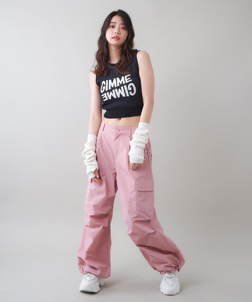 SPINNS(スピンズ)の「【2WAY仕様】カラー レッグカバー/アームカバー(アームカバー・レディース・ブラック/サックスブルー/ブルー/ベージュ/オレンジ/ホワイト/レッド/グリーン/ピンク・ONESIZE)」の15枚目の写真