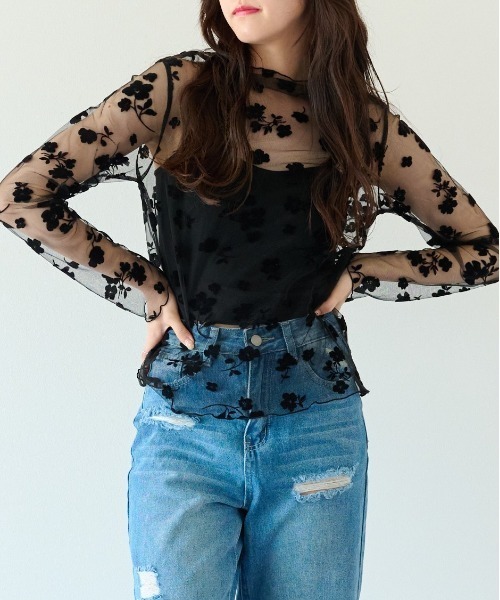 ECRIRE(エクリール)の「花柄 シアー メロー トップス(Tシャツ/カットソー・レディース・ブラック/サックスブルー/アイボリー・M)」の8枚目の写真