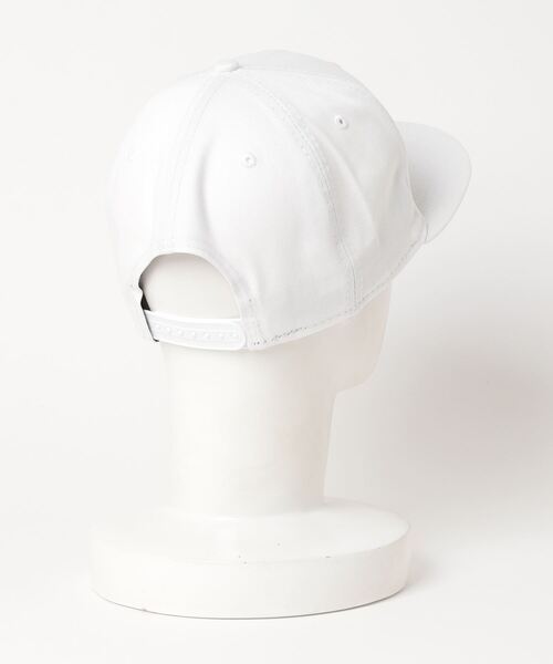 NEW ERA(ニューエラ)の「【NEW ERA/ニューエラ】9FIFTY BLANK CAP/ブランク(ロゴなし)キャップ(キャップ・メンズ・ブラック/ホワイト/チャコールグレー・FREE)」の4枚目の写真