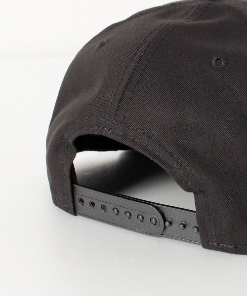 NEW ERA(ニューエラ)の「【NEW ERA/ニューエラ】9FIFTY BLANK CAP/ブランク(ロゴなし)キャップ(キャップ・メンズ・ブラック/ホワイト/チャコールグレー・FREE)」の19枚目の写真