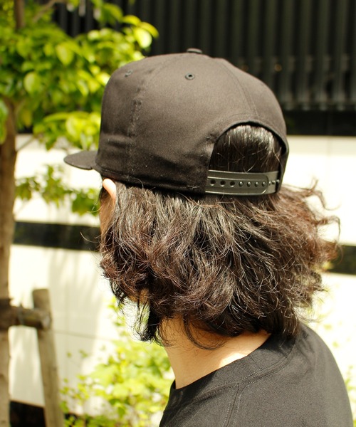 NEW ERA(ニューエラ)の「【NEW ERA/ニューエラ】9FIFTY BLANK CAP/ブランク(ロゴなし)キャップ(キャップ・メンズ・ブラック/ホワイト/チャコールグレー・FREE)」の10枚目の写真