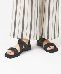 Au BANNISTER | チューブツイストフラットサンダル(サンダル)