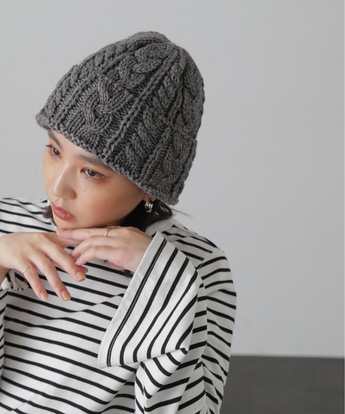 FREE'S MART（フリーズマート）の「ケーブルニット帽（ニットキャップ/ビーニー・レディース・ホワイト/グレー・ﾌﾘ-）」の11枚目の写真