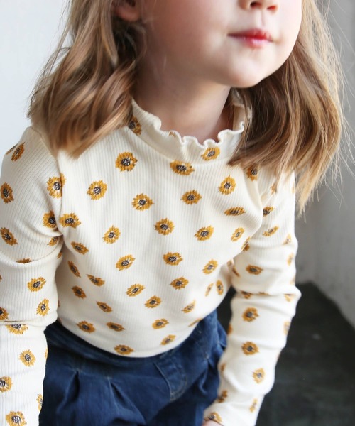 Rora(ローラ)の「ひまり リブ編み Tシャツ ハイネック(Tシャツ/カットソー・キッズ・ホワイト/ライトブラウン/ライトグリーン・130/120/150/110/100/140)」の11枚目の写真