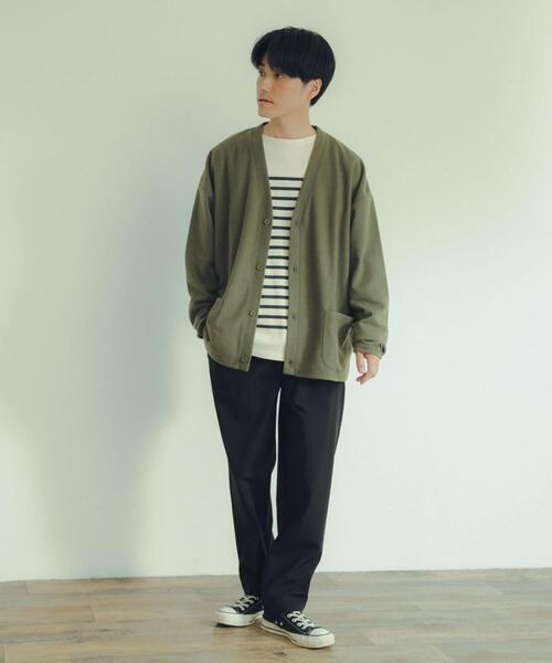 ITEMS URBANRESEARCH（アイテムズ アーバンリサーチ）の「起毛フライス 4B カーディガン（カーディガン/ボレロ・メンズ・カーキ/ブラック/バーガンディー/ネイビー/マスタード・LARGE/MEDIUM）」の9枚目の写真