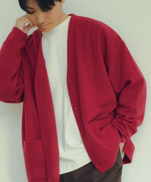 ITEMS URBANRESEARCH（アイテムズ アーバンリサーチ）の「起毛フライス 4B カーディガン（カーディガン/ボレロ・メンズ・カーキ/ブラック/バーガンディー/ネイビー/マスタード・LARGE/MEDIUM）」の20枚目の写真