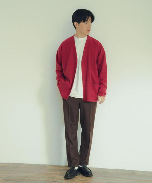 ITEMS URBANRESEARCH（アイテムズ アーバンリサーチ）の「起毛フライス 4B カーディガン（カーディガン/ボレロ・メンズ・カーキ/ブラック/バーガンディー/ネイビー/マスタード・LARGE/MEDIUM）」の22枚目の写真