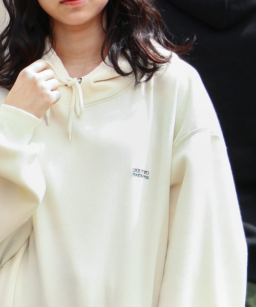 ZIP FIVE（ジップファイブ）の「【ZIP FIVE】 ビッグシルエット アソート 裏起毛 長袖 スウェット パーカー（パーカー・レディース・ホワイト系2/ホワイト系その他/チャコール/ホワイト系その他2/ダークグリーン/ブラック系/ブラック系6/ホワイト系8/グレー系1/グレー系2/ホワイト系6/ホワイト系9/アイボリー系6/ホワイト系7/アイボリー系2/ホワイト系1/ベージュ系/ネイビー系/ネイビー系1/杢グレー/ブラック系7/ブラック系4/オートミール/アイボリー系/ダークグリーン系1/ブラック系3/アイボリー系7/グレー系/ダークグリーン系/アイボリー系3/ブラック系5/アイボリー/ホワイト/ホワイト系/ベージュ/ホワイト系4/ホワイト系5/ネイビー系2/アイボリー系1/グレー系4/ブラック/アイボリー系4/アイボリー系5/ブラック系1/ホワイト系3/グレー系5/ネイビー/ブラック系2/グレー系3・MEDIUM/LARGE/X-LARGE）」の3枚目の写真