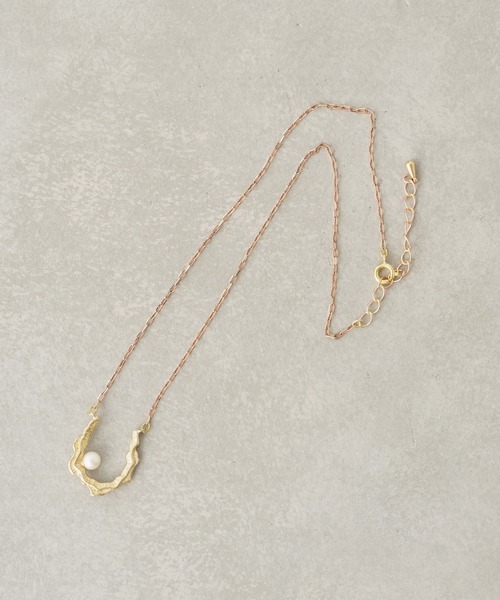 aquvii（アクビ）の「アクビ oyster necklace（ネックレス・レディース・ゴールド/ゴールド系その他・フリー）」の5枚目の写真