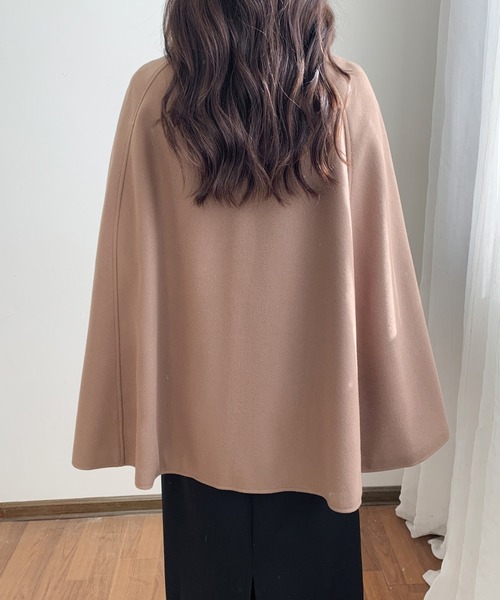 ABITOKYO（アビトーキョー）の「スリットノーカラーケープポンチョコート（ポンチョ・レディース・ブラック/モカ/アイボリー/ブラック系その他/ベージュ系その他・M/L）」の16枚目の写真